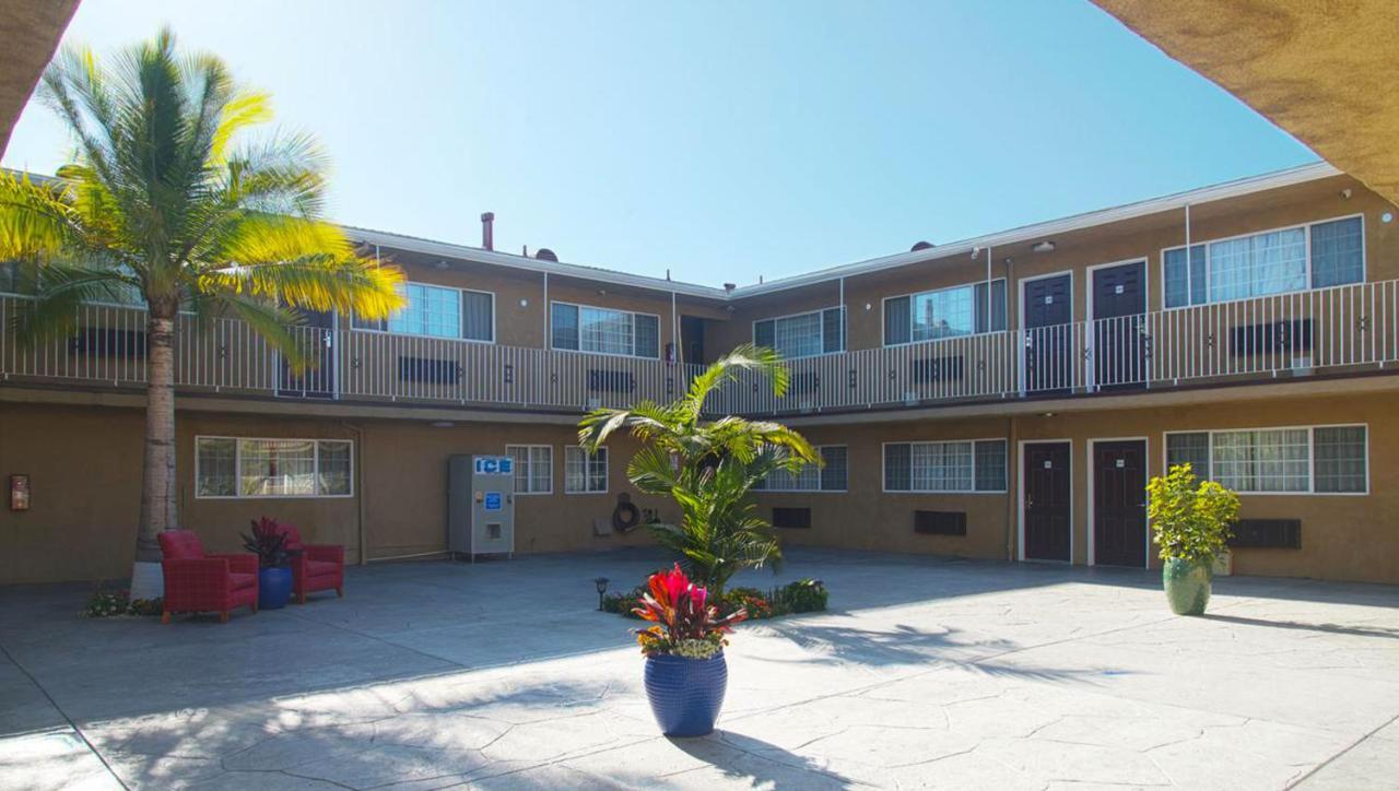Kings Motel Inglewood (Adults Only) Exterior photo